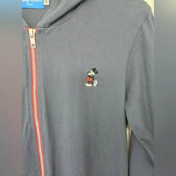 DisneyResort TokyoWomen's Gray/Blue Sweater with Embroidered Detail FullZip Smal - Picture 2 of 8